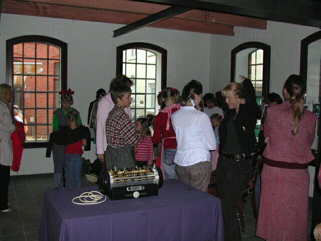 Zum Verkleinern  klicken!